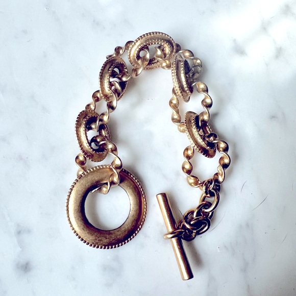 Vintage Karl Lagerfeld(Not Chanel) Toggle Bracelet - Picture 4 of 5
